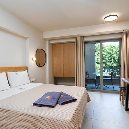 Funtuki Seaside Apartments 렙토카리아 외부 사진